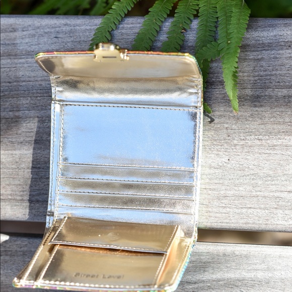 mermaid wallet. - Picture 2 of 2